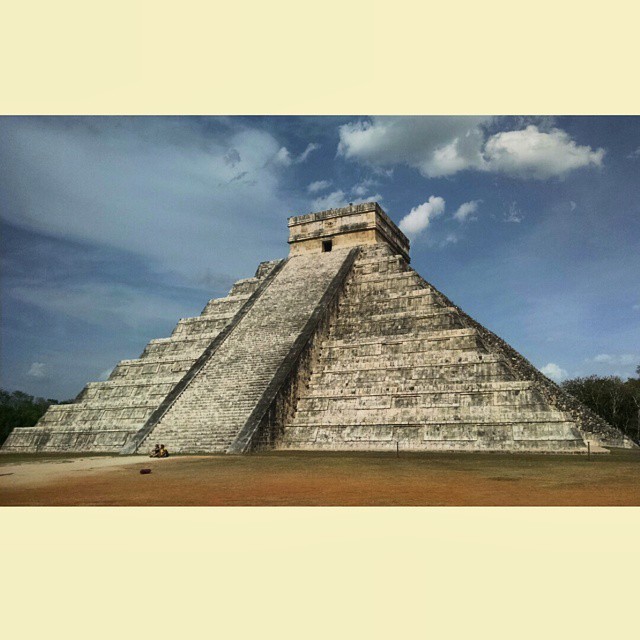 1505-PL-Mexico-Chichenitza-ElCastillo