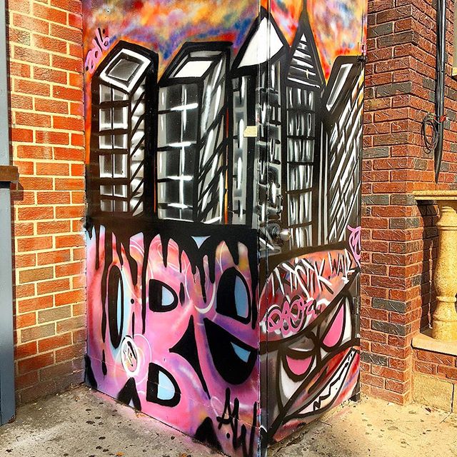 1610-SA-Bushwick-Obe_AW-Utility_Box