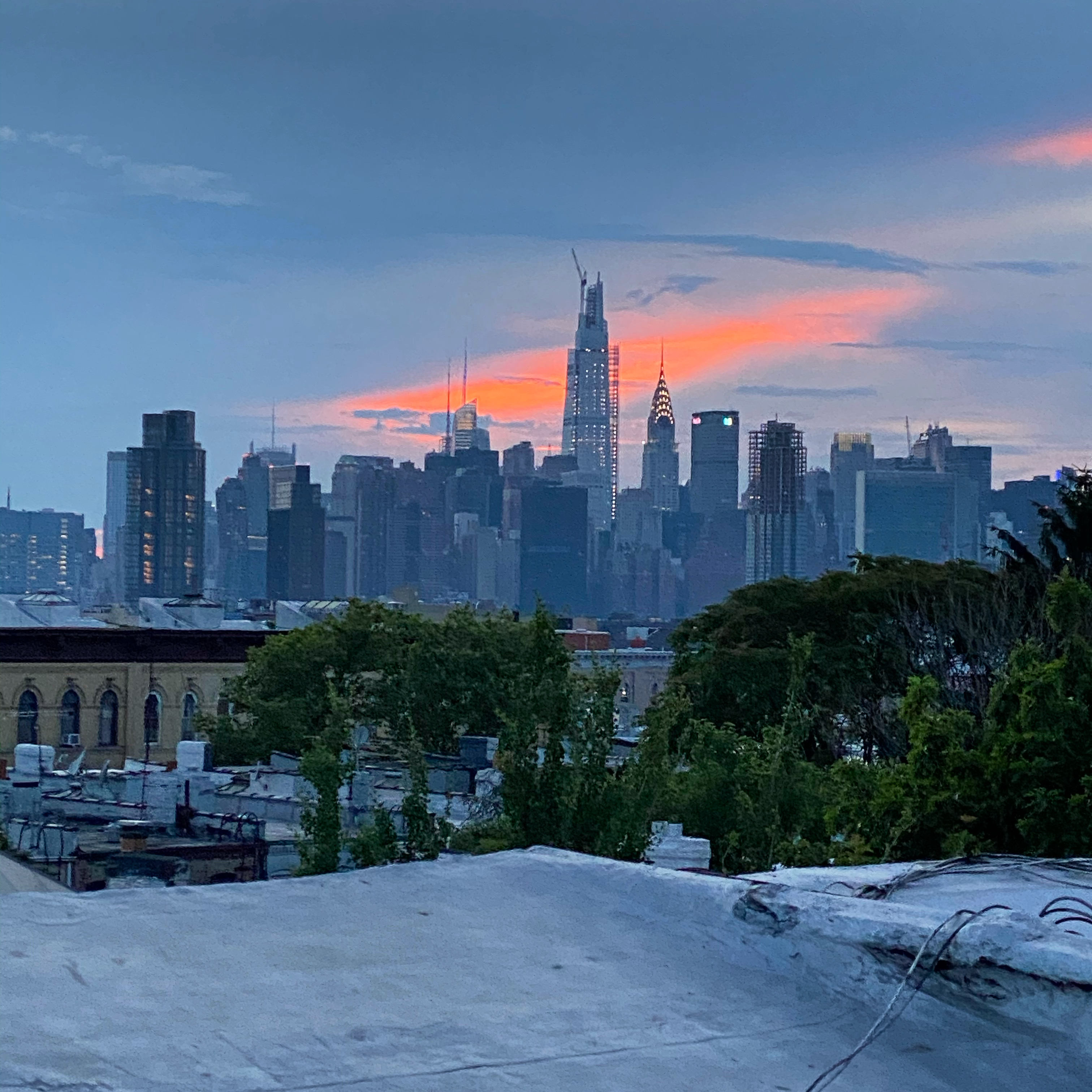 2007-NYC-Manhattan_Skyline-Sunset/