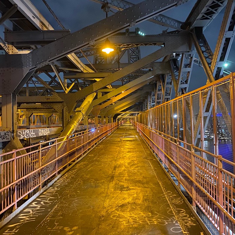 2008-PL-Williamsburg_Bridge-Pedestrian